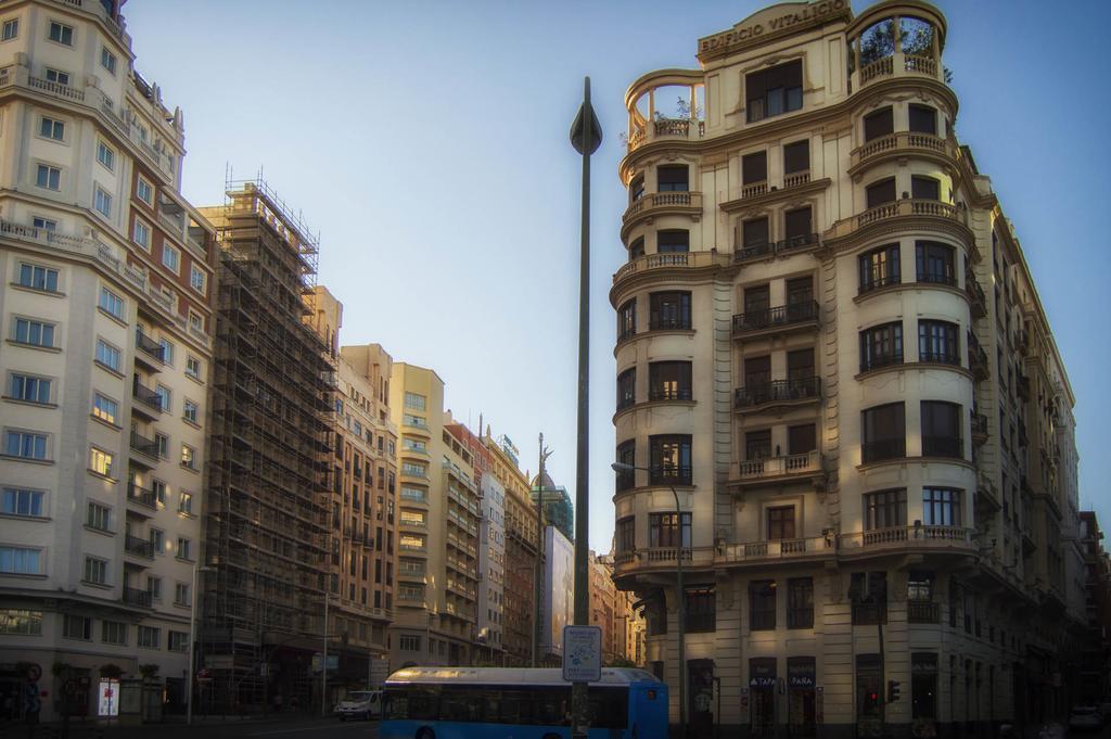 Smartrental Madrid Gran Via Apartments Extérieur photo