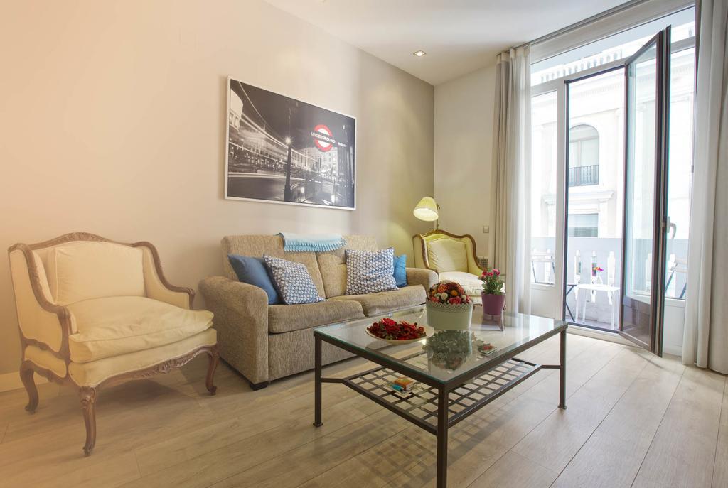 Smartrental Madrid Gran Via Apartments Extérieur photo