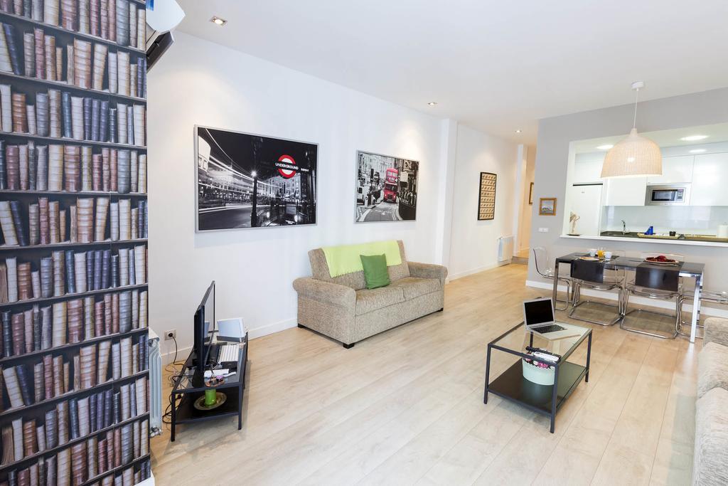 Smartrental Madrid Gran Via Apartments Extérieur photo