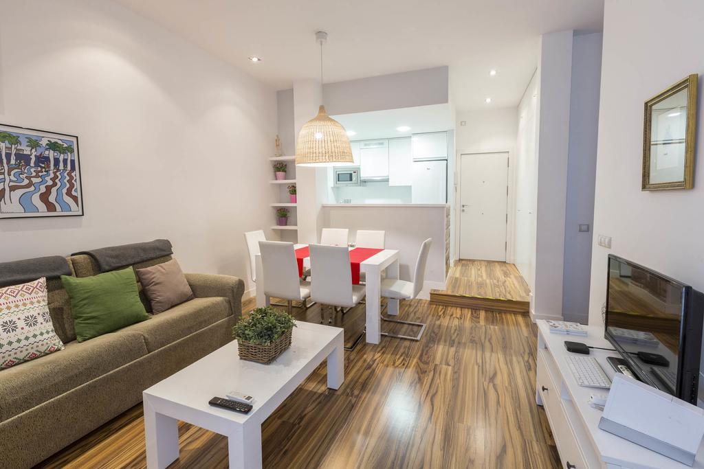 Smartrental Madrid Gran Via Apartments Extérieur photo